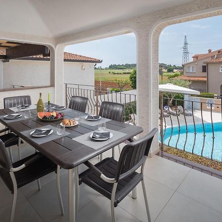 Villa Alena Пореч Экстерьер фото