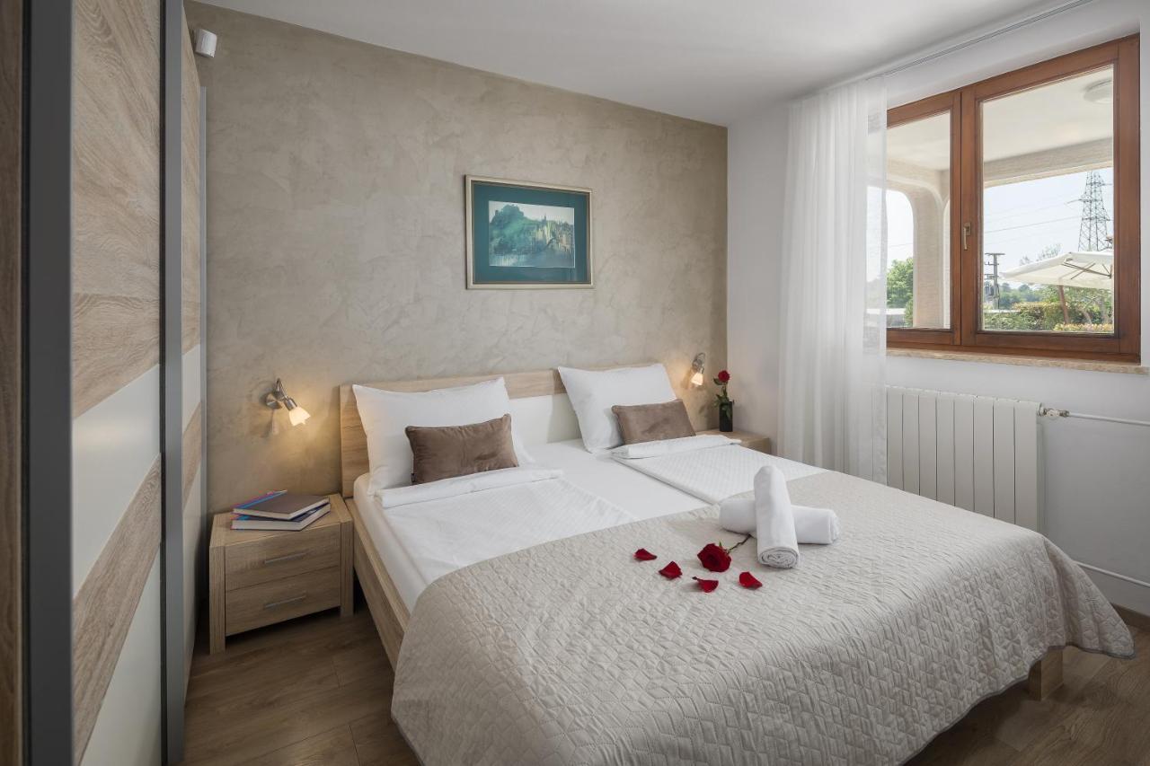 Villa Alena Пореч Экстерьер фото